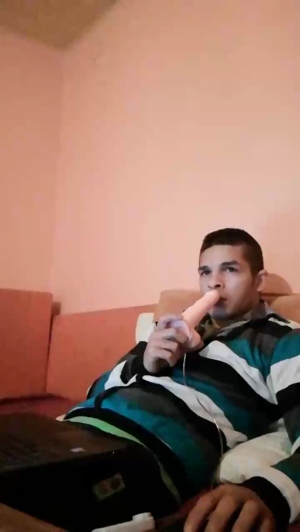 bro_boy 09-05-2019  Recorded Video Cam