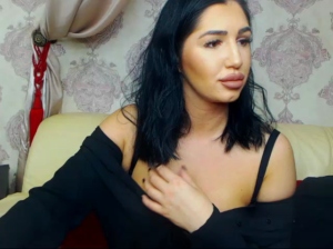 salmaazmani 10-05-2019 Webcam  Recorded Toys