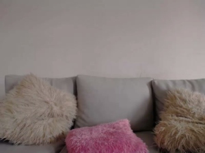 little_mia  18-05-2019 Recorded Porn