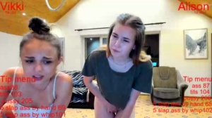 alisonlilbaby 16-06-2019 Topless Chaturbate
