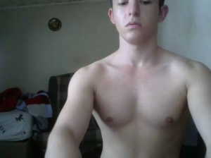 whitemuscle4 17-06-2019  Recorded Video Topless