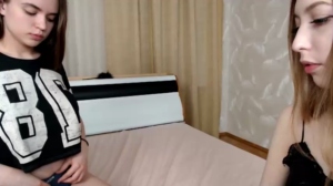 w0wgirls  08-07-2019 Recorded Webcam