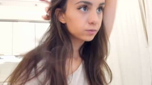 ehotlovea  12-07-2019 Recorded Topless