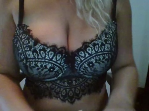 evajulia35  23-07-2019 Recorded Show
