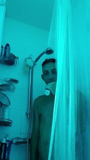 hugo4k 28-07-2019  Recorded Video Naked