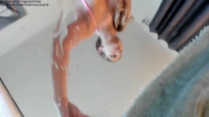 19honeysuckle  29-08-2019 Recorded Nude