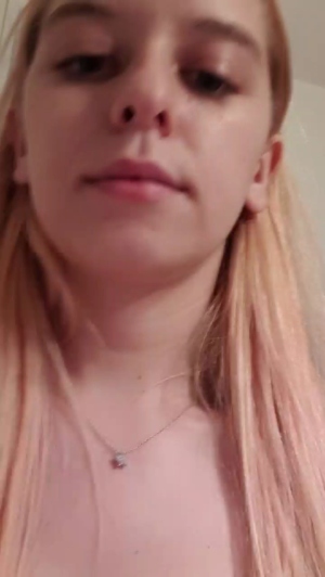 monikag 31-08-2019 Webcam  Recorded Show
