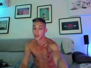 hugo4k 01-09-2019  Recorded Video Topless