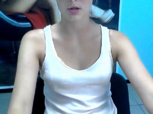 molly_boobs_