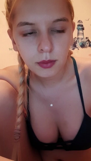 monikag 07-09-2019 Topless  Recorded Free