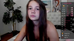 omekalee 07-09-2019 Topless  Recorded Download