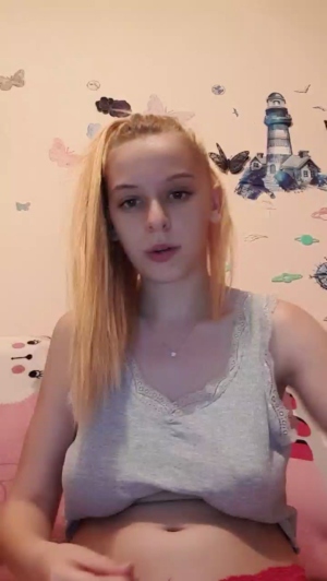 monikag 08-09-2019 Webcam  Recorded Naked