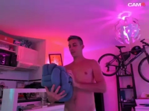 hugo4k 12-09-2019  Recorded Video Topless