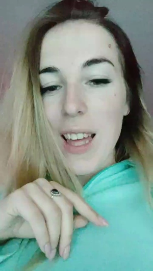 dacyrock 15-09-2019 Topless  Recorded XXX