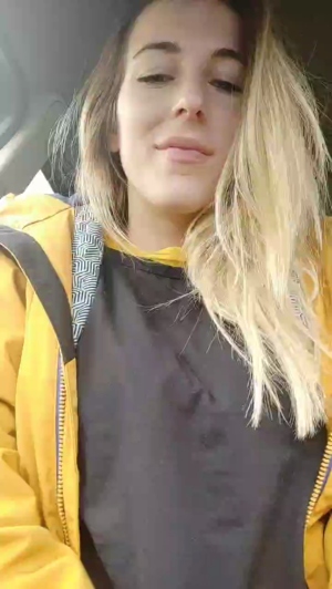 dacyrock 05-10-2019 Webcam  Recorded Download