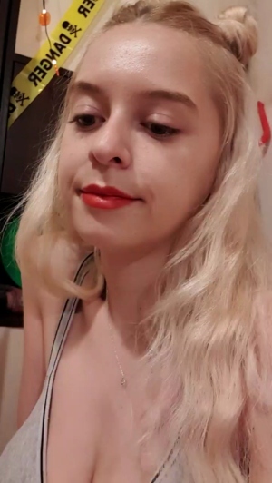 monikag 11-10-2019 Naked  Recorded Toys