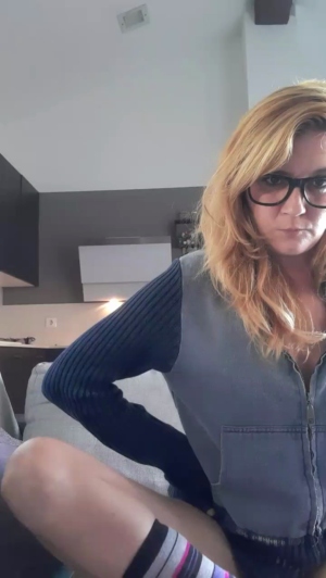 lauriehot  25-10-2019 Recorded Free