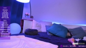 lunateeen  04-11-2019 Recorded Download