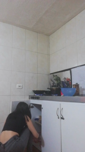 little_thing 04-11-2019 XXX  Recorded Free