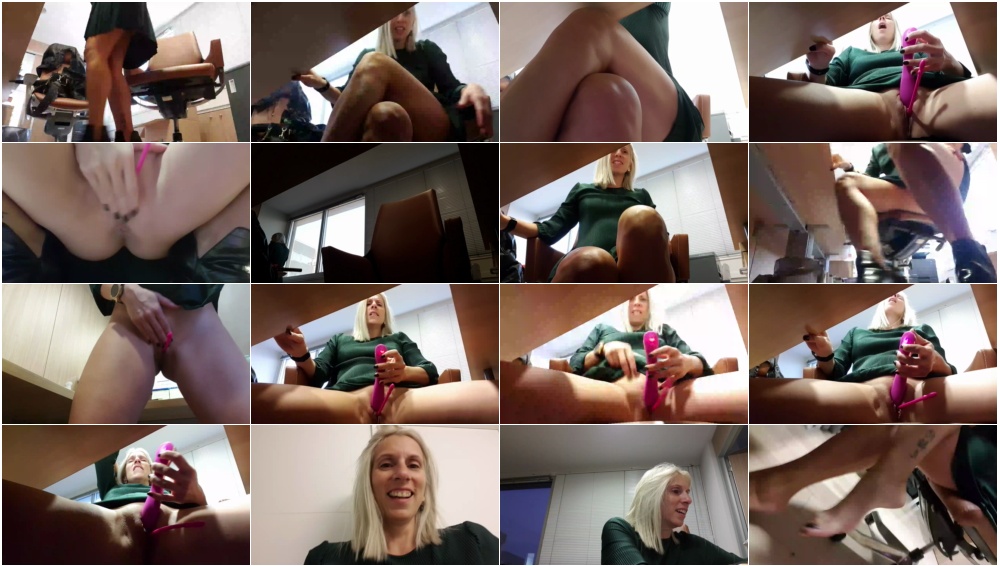 hot_blondiex 05-11-2019 Nude  Recorded Cam