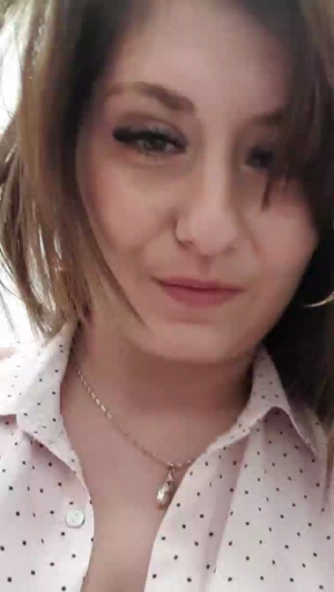 msgiulia  04-12-2019 Recorded Topless