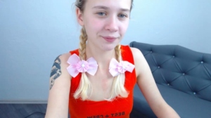 mmm_hollycute  05-12-2019 Recorded Video