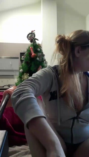 lauriehot  14-12-2019 Recorded Download