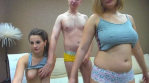 3threesomelove3  15-12-2019 Recorded Webcam