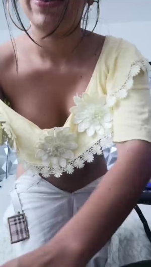 melanihopper  16-12-2019 Recorded Topless