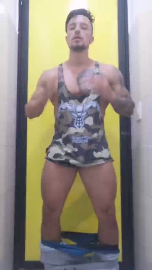 mathew_fitt 08-01-2020  Recorded Video Topless