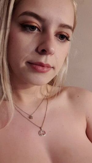MonikaG 15-02-2020 Porn  Recorded Topless