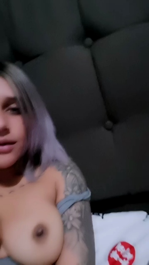 sexloversxxxXX  05-03-2020 Recorded Topless