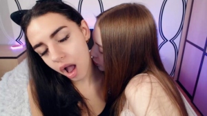 W0wgirls  14-03-2020 Recorded Topless