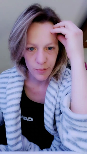 BlueEye_Girl 03-04-2020 recorded  Recorded Nude