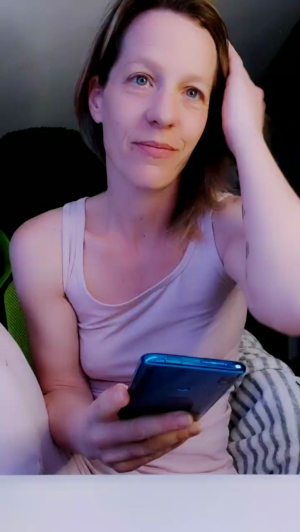 BlueEye_Girl  04-04-2020 Recorded Download