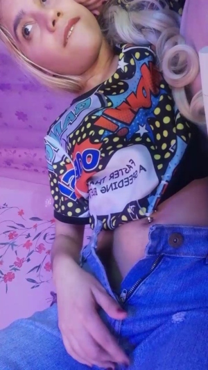 tokyoparis  07-04-2020 Recorded Topless