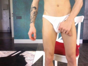 BOYXL20cm 08-04-2020  Recorded Video Webcam