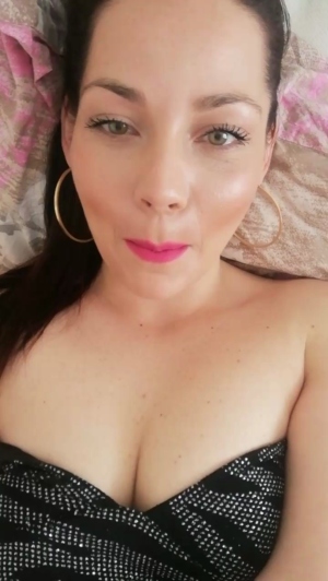 Sweetcarla  09-04-2020 Recorded Topless
