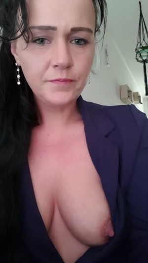 Sonia4999 14-04-2020 Topless  Recorded Download