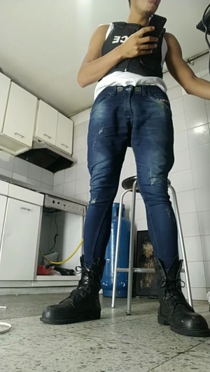 pigyoungboy 15-04-2020  Recorded Video Cam