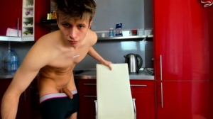 Happyboyforu18 15/04/2020 Chaturbate