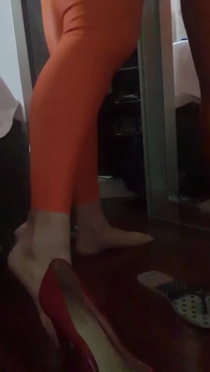 feet_lady 17-04-2020 Webcam  Recorded XXX