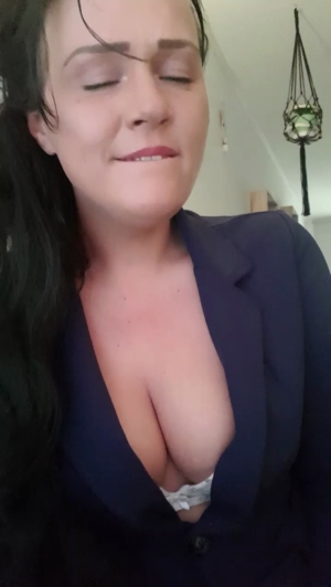Sonia4999 18-04-2020 Topless  Recorded Porn