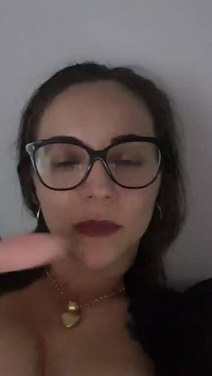 feet_lady 21-04-2020 recorded  Recorded Webcam