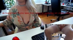 Milf_Viktoria  28-04-2020 Recorded Topless
