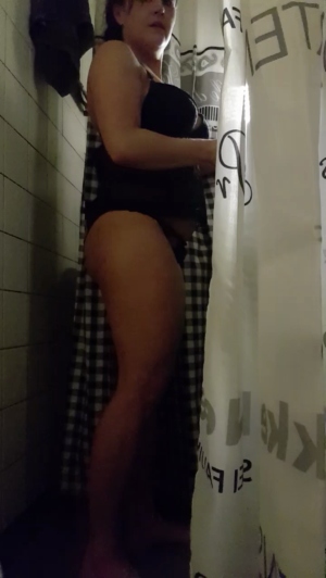 Sonia4999 30-04-2020 Cam  Recorded Toys