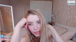 Lisatwinkle 03-05-2020 Nude  Recorded Topless
