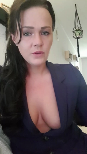 Sonia4999 12-05-2020 Webcam  Recorded Naked