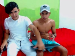 3somestraight 17-05-2020  Recorded Video Topless