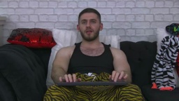 ErickHotty 04-06-2020  Recorded Video Cam